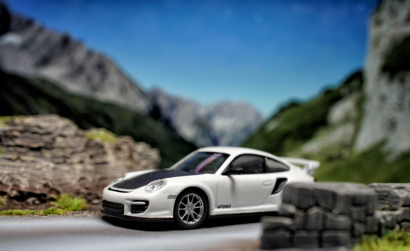 Illustration for article titled Teutonic Tuesday: Mehr RennSport. Mit Turbo!